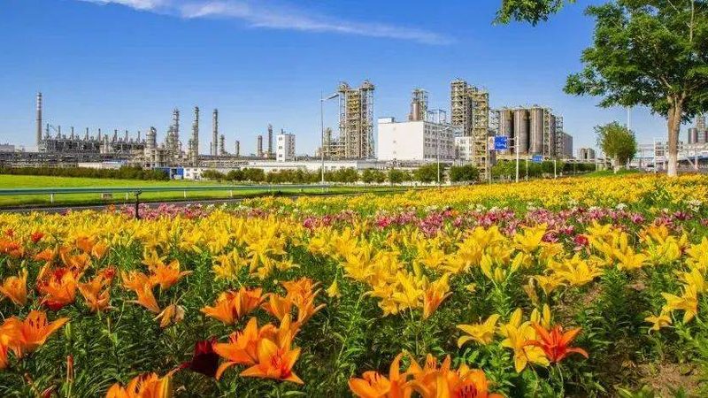 高分子防水卷材安装：细节决定成败**
